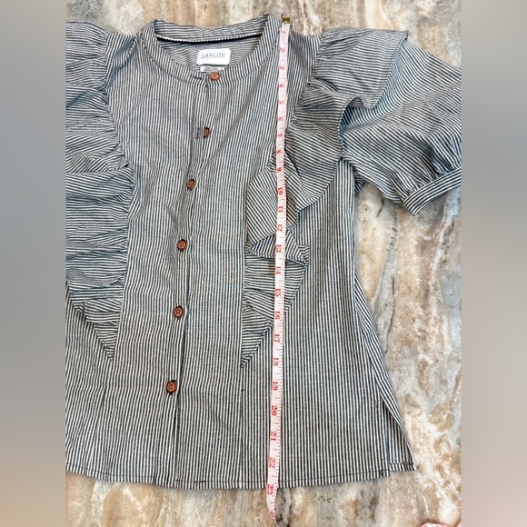 Women’s SAYLOR Grey & White pinstripe puff sleeve ruffle blouse- Size XS - Picture 6 of 9